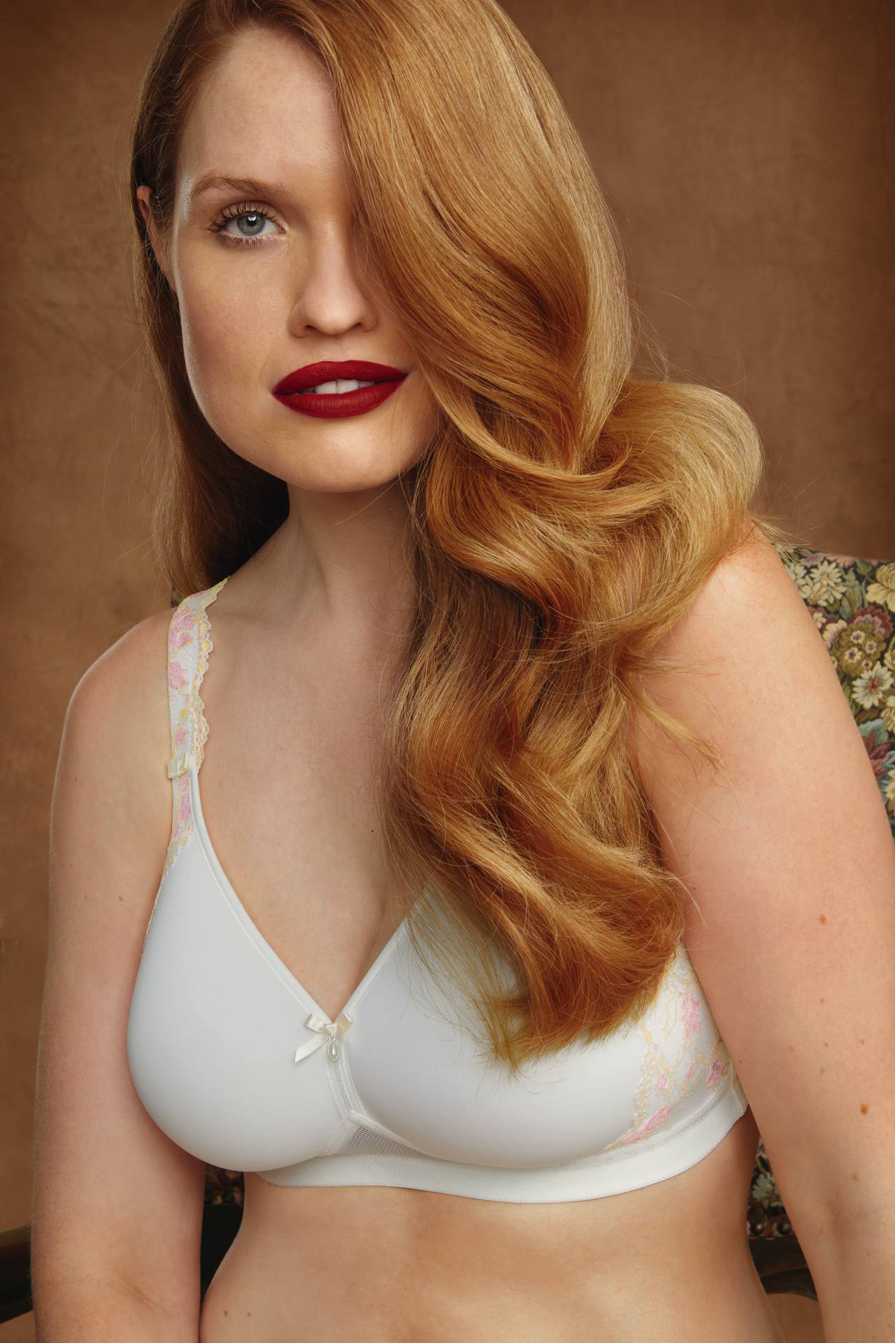 Sutien fără armătură – cu cupe Spacer COLETTE